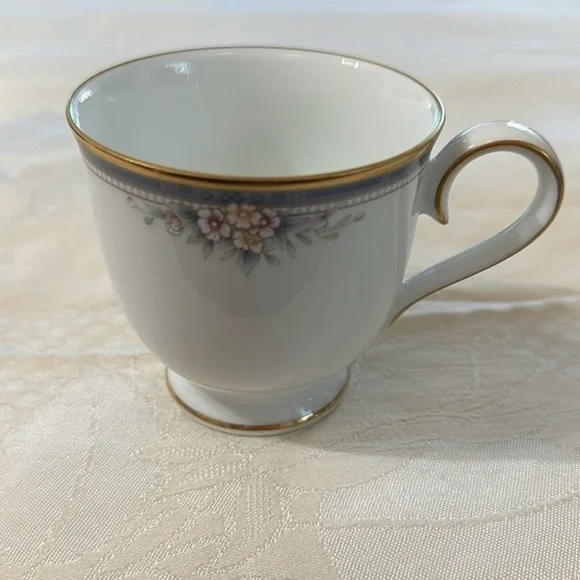 Noritake Ontario China ~ ONE 4-piece place setting - Picture 8 of 9